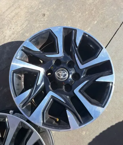 Promoção Rodas Aro 18 Hilux Diamond Seminovas