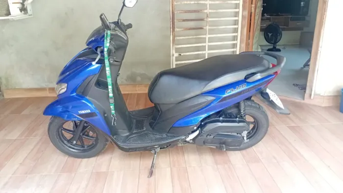 Vendo moto Yamaha