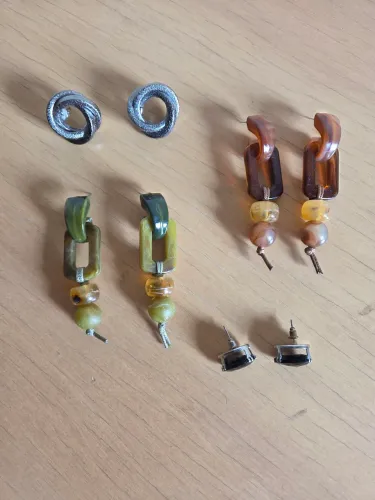 Bijuterias ,15 reais cada par de brinco