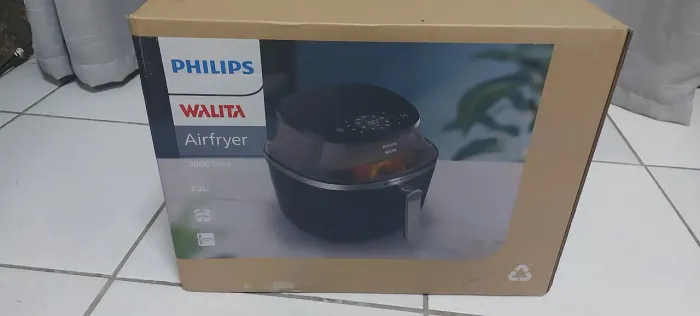 vendo air fryer Philips walita serie 3000 220v nova lacrada nunca foi usada