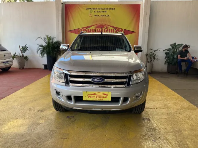 Ford Ranger Limited 2.5 16V 4X2 CD Flex 2014