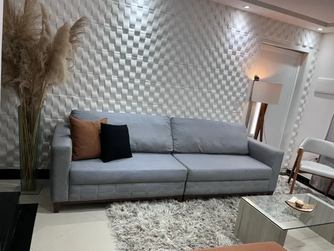 Sofá living slim semi novo
