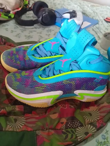 Air Jordan 36 Low Luka, original