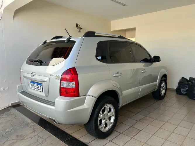 Hyundai Tucson 2.0 16V Flex Aut. 2013