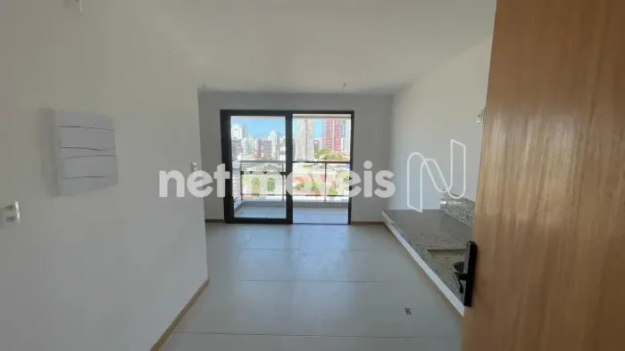 Studio 24m²; Nascente em Andar Alto Entre Salvador Shopping e Shopping da Bahia