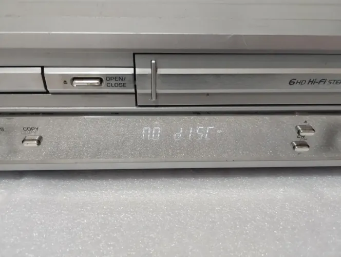Dvd e VHS - DC-596B