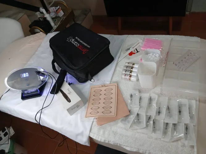 Kit Completo Micropigmentação Dermocamp Elipse + Dermógrafo Sharp 300 Pró + Acessórios