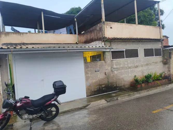 Vendo esta casa no Jardim paraíso nova Iguaçu