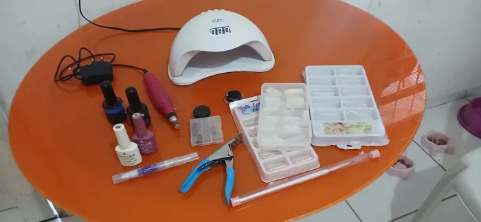 Utensílios de unhas