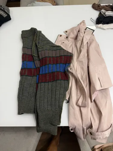 Lote de roupa para brechó 