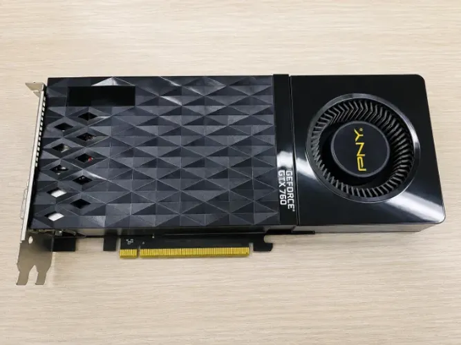 Placa de Vídeo GTX 760 2GB NVIDIA
