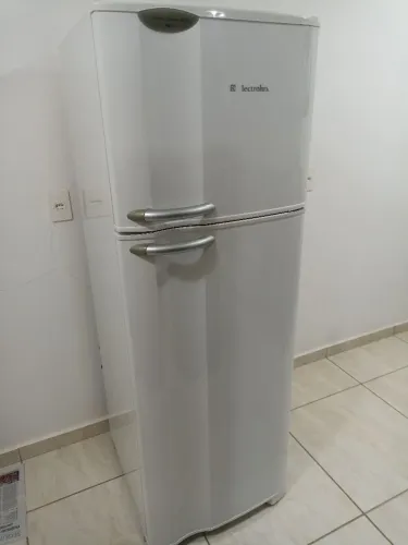 Vendo Geladeira