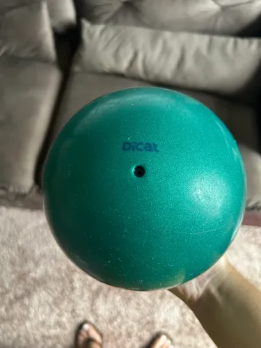 Vendo bola de ginástica rítmica
