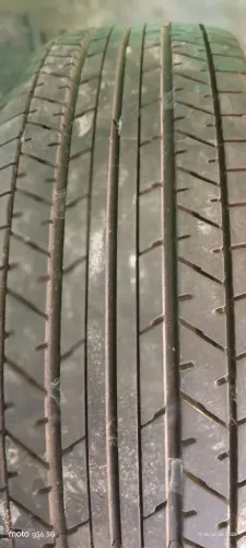 1 par de pneus 