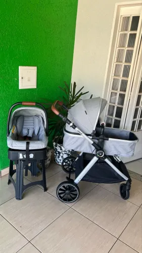 Trio Infanti 10 meses de uso 