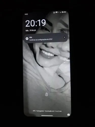 Moto e13