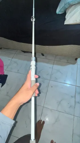 Vara de pesca caretilha ou mulinete