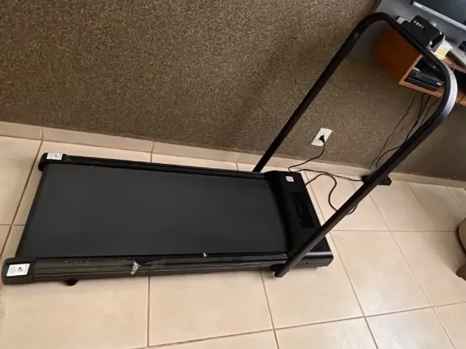 ? Esteira Dobrável - Praticidade para treinar em casa!