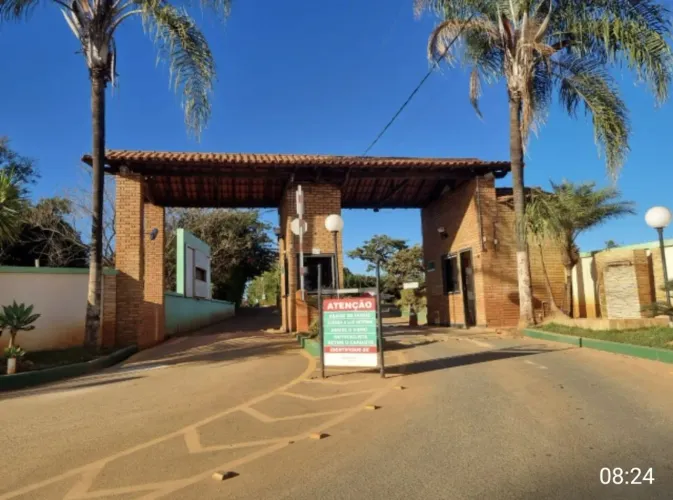 Lote condomínio/ sem pagar condomínio 