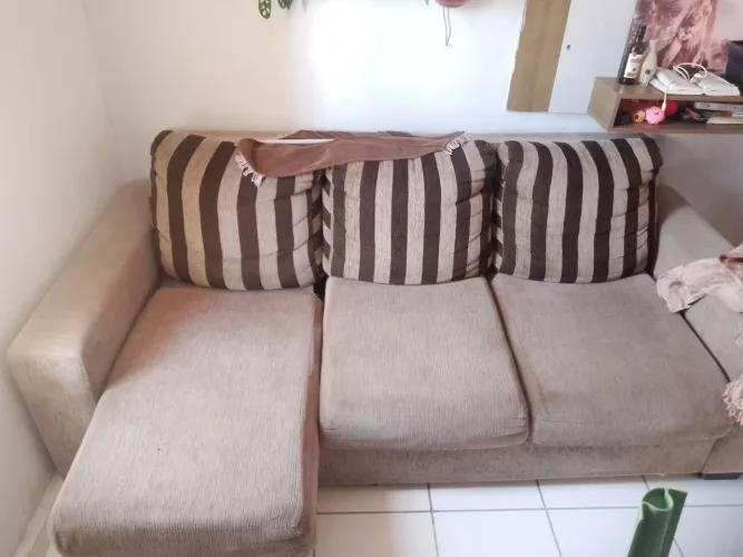 Vendo sofá.