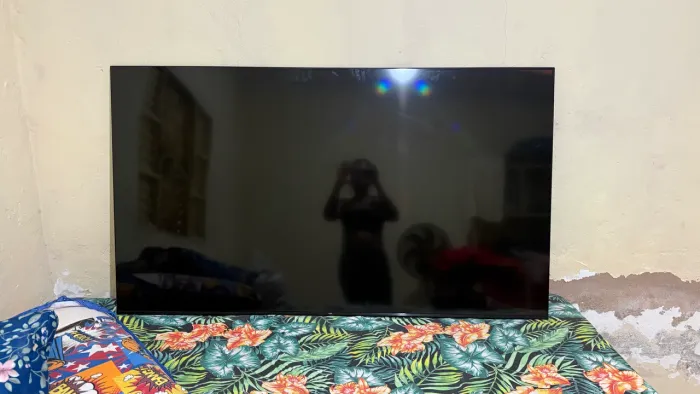 Vende se televisão 65 polegadas