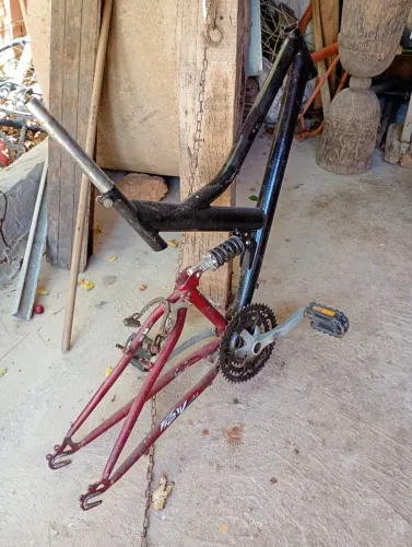 Quadro de bike aro 26 de mola