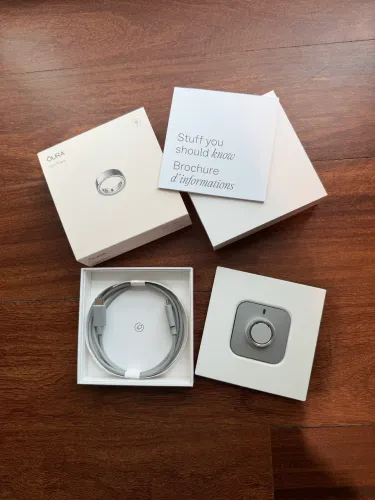 Oura Ring 4 cor silver tamanho 9 novinho 