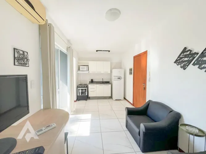 Loft mobiliado para locação por R$ 2.200,00 - Bairro Vila Nova - Blumenau/SC