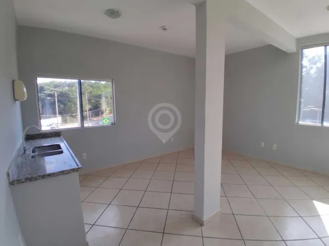 Sala : / Comercial / Jardim Santa Filomena