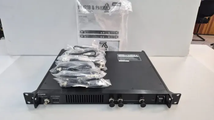 Combiner Shure Pa821B 8 canais novo