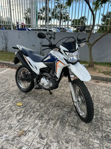 HONDA BROS 160 2023 COM APENAS 4.700KM