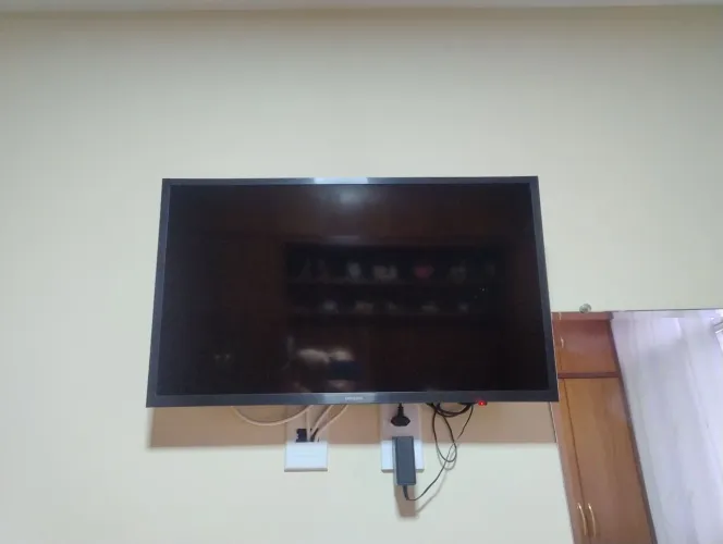 Dendo TV Samsung 32 polegadas 1 ano de uso , motivo mudança