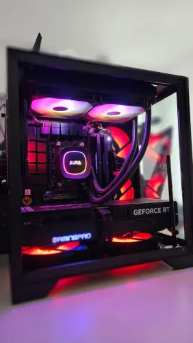 VENDO/TROCO PC GAMER DDR5 RTX 5070TI + RYZEN 9800X3D