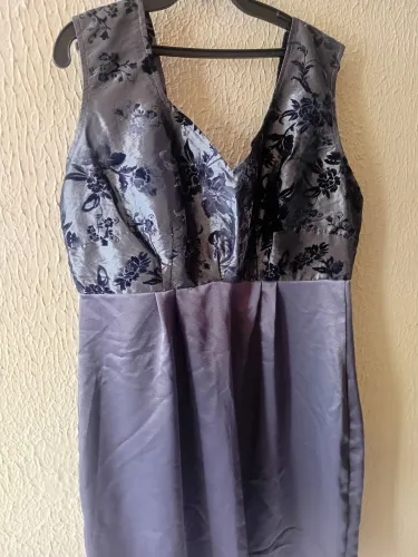 Vestido grafite
