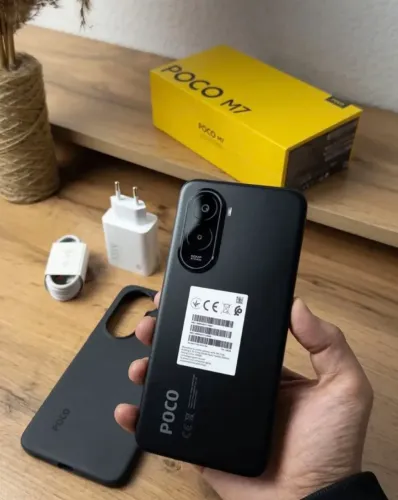 Celular - Top de linha - Neww - Poco M7 256/8 Preto - global