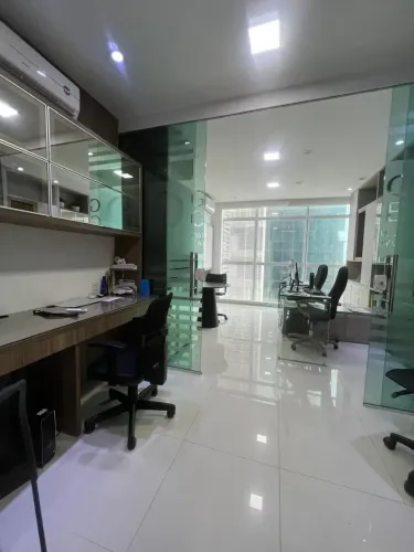 sala comercial mobiliada Lagoa Corporate Peninsula