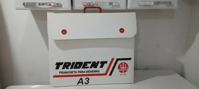 Prancheta de desenho / mesa de desenho