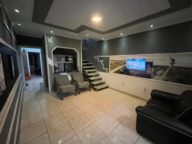 Casa com 4 dormitórios para alugar, 180 m² - Jardim Firenze - Hortolândia/SP