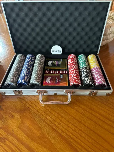 Maleta De Poker 300 fichas