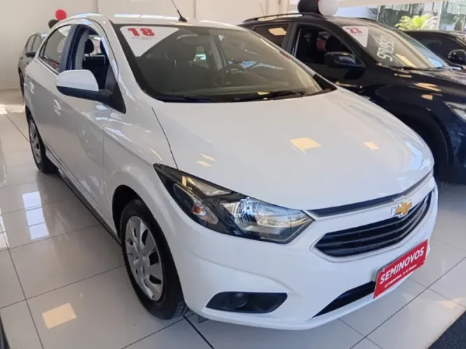 Chevrolet Onix Hatch LT 1.4 8V Flex Power Mec. 4P 2018
