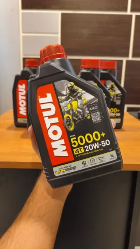 Óleo de Motor Motul 5000+ 4T 20W-50 HC-Tech 1L