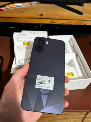 Celular OPPO A6T 256 Gb 8gb ram