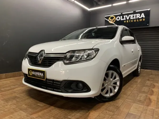 Renault Logan Expression Hi-flex 1.6 8V 4P 2015