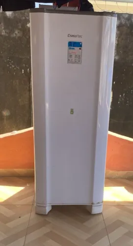 Vendo geladeira