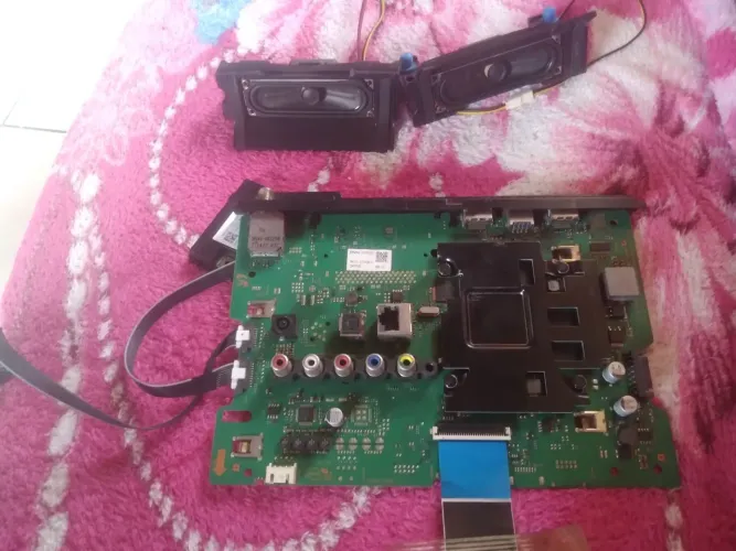 Placa de TV Samsung 32. Autor falantes todos bons