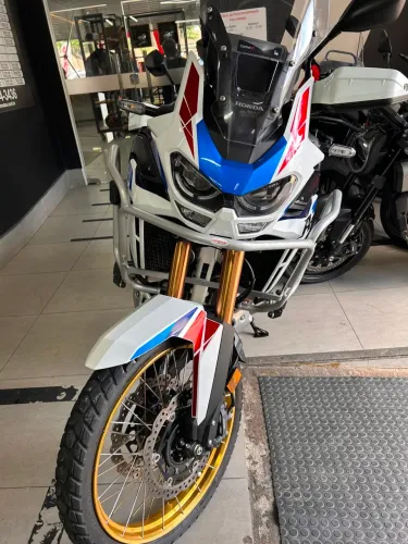 África Twin Adventure  Sport DCT