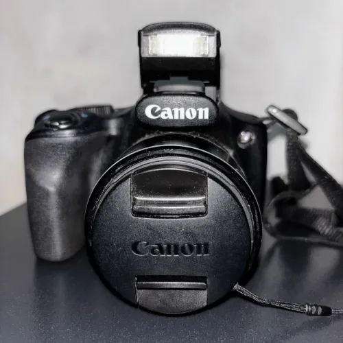 Canon Powershot Sx520 Hs Super Zoom 42x (usada)
