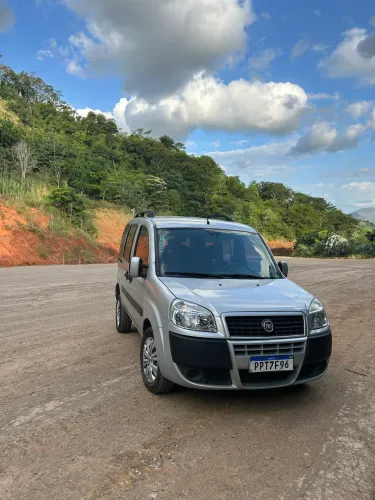 Fiat Doblo Essence 1.8 Flex 16V 5P 2017