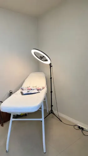 Maca de estética + Cadeira giratória