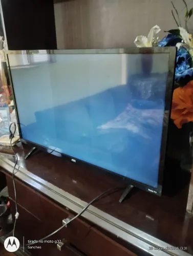Televisor AOC (defeito).
